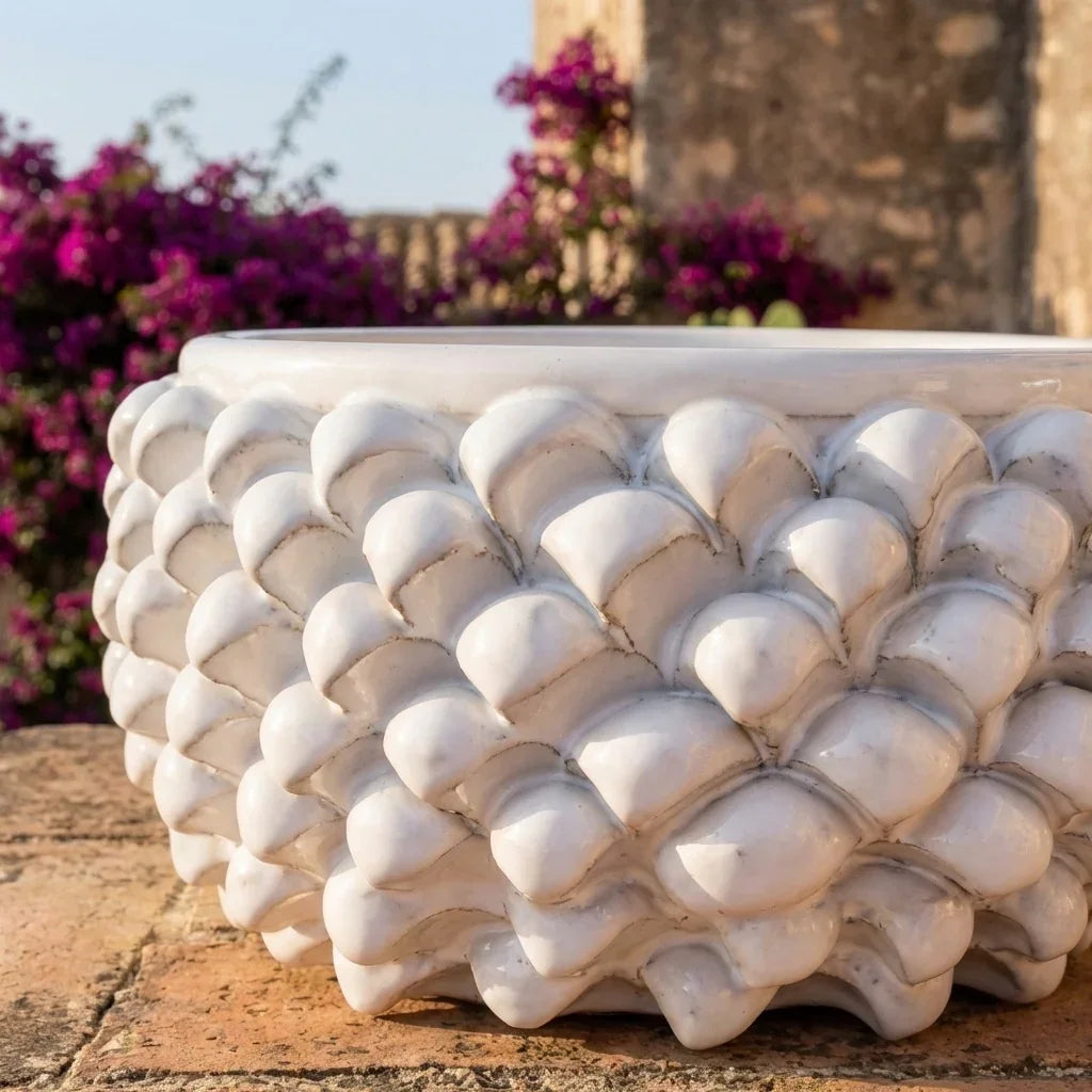 Vaso Mezza Pigna Senza Piede in Ceramica di Caltagirone — White Line