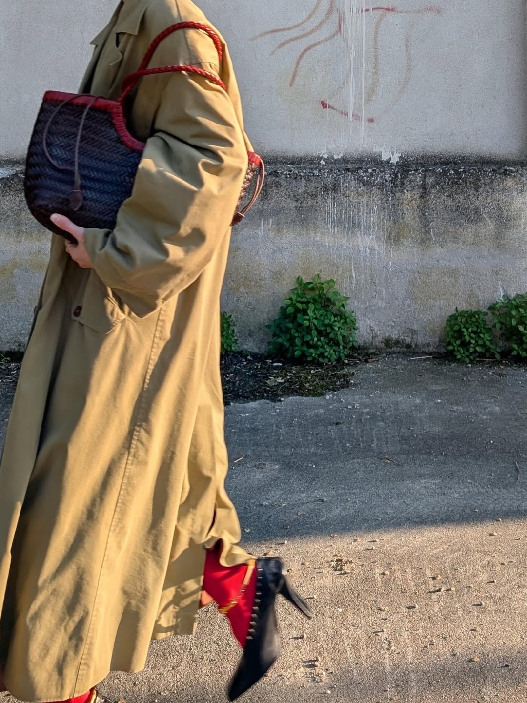 Carmel -Handwoven Bicolor Tote Bag Retro Red & Coffee