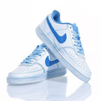 Nike tinge il cielo
