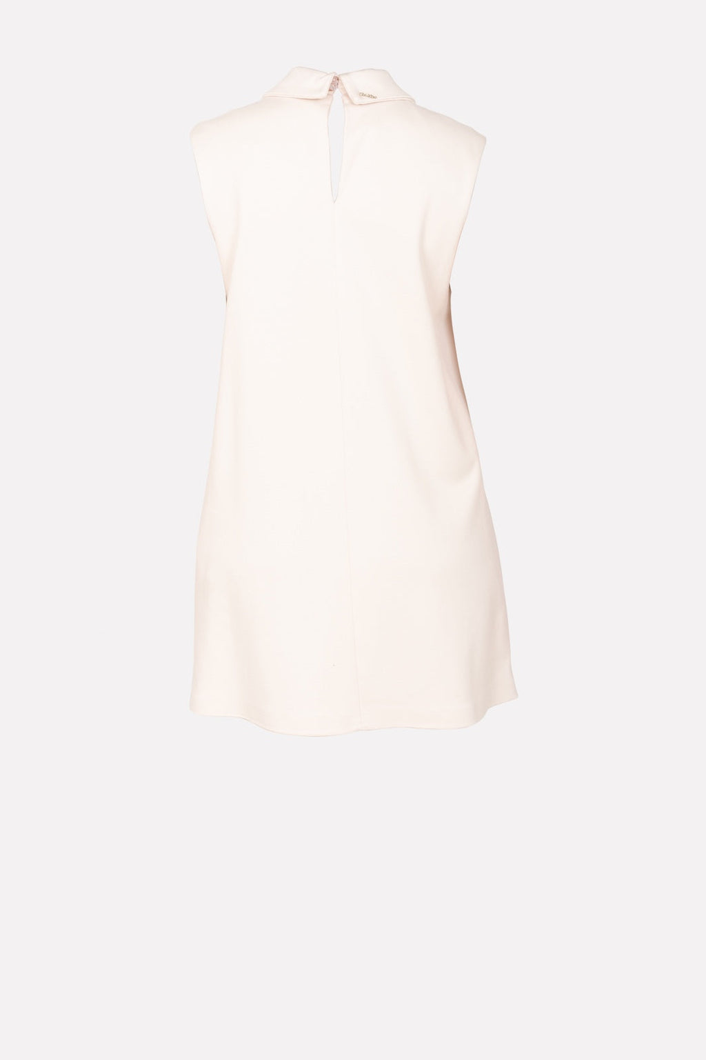 Dress with N0-nà appliqués