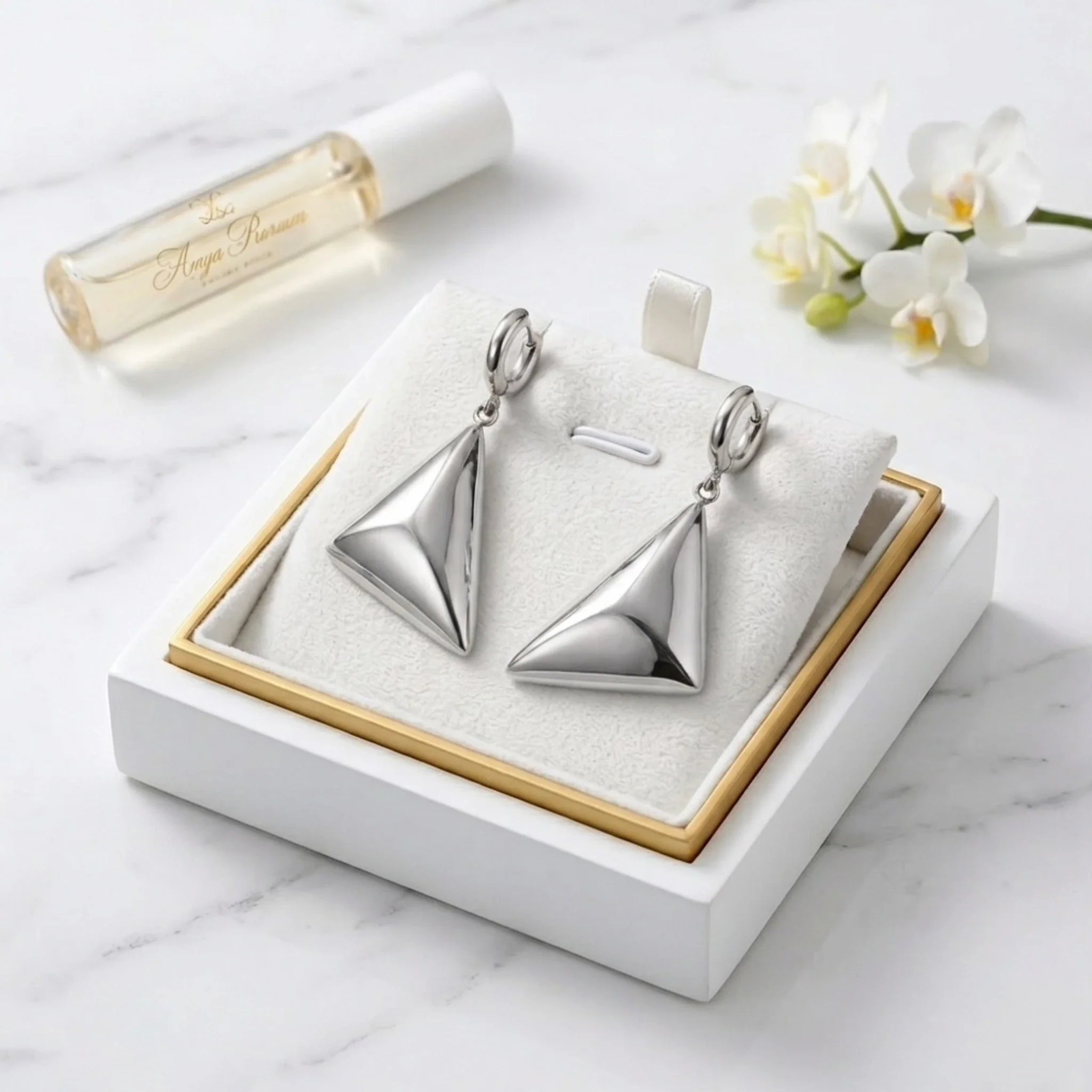 Santosh the Earrings