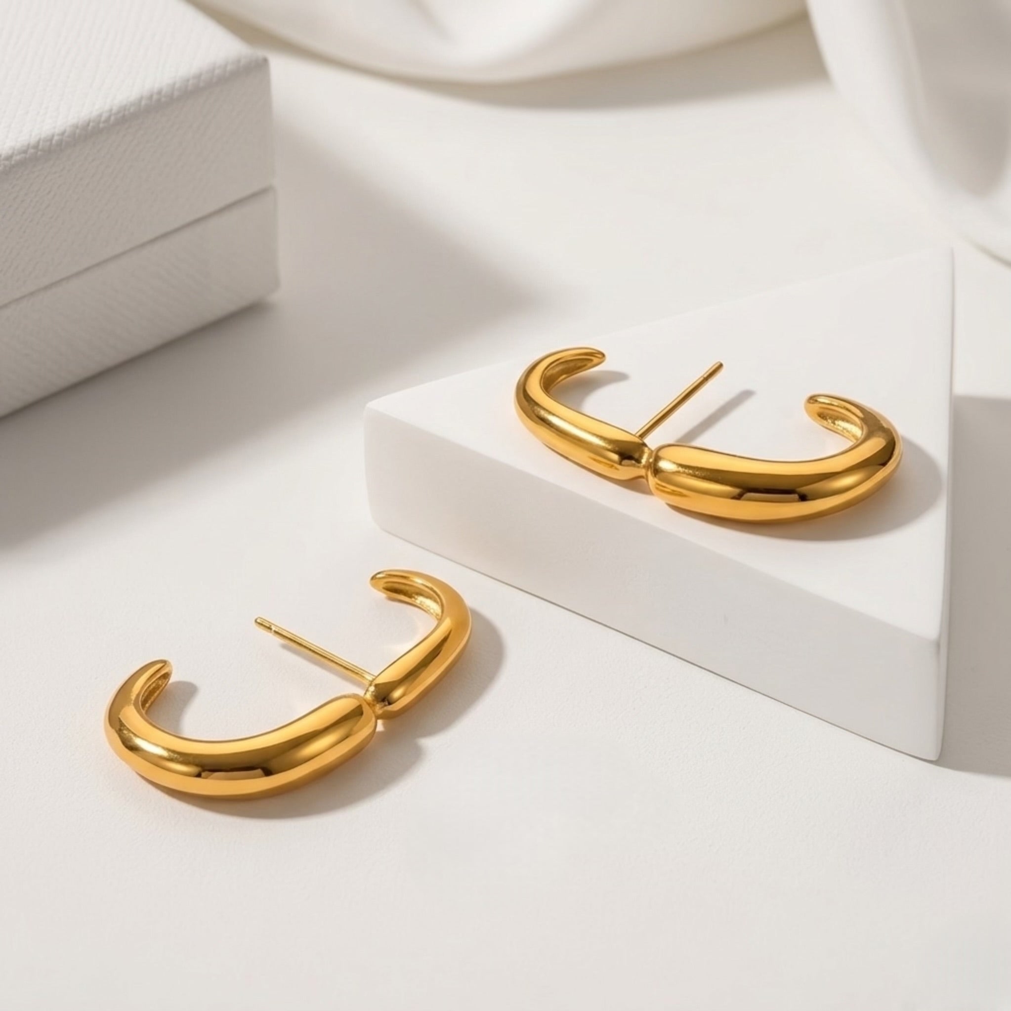 Petra Earrings