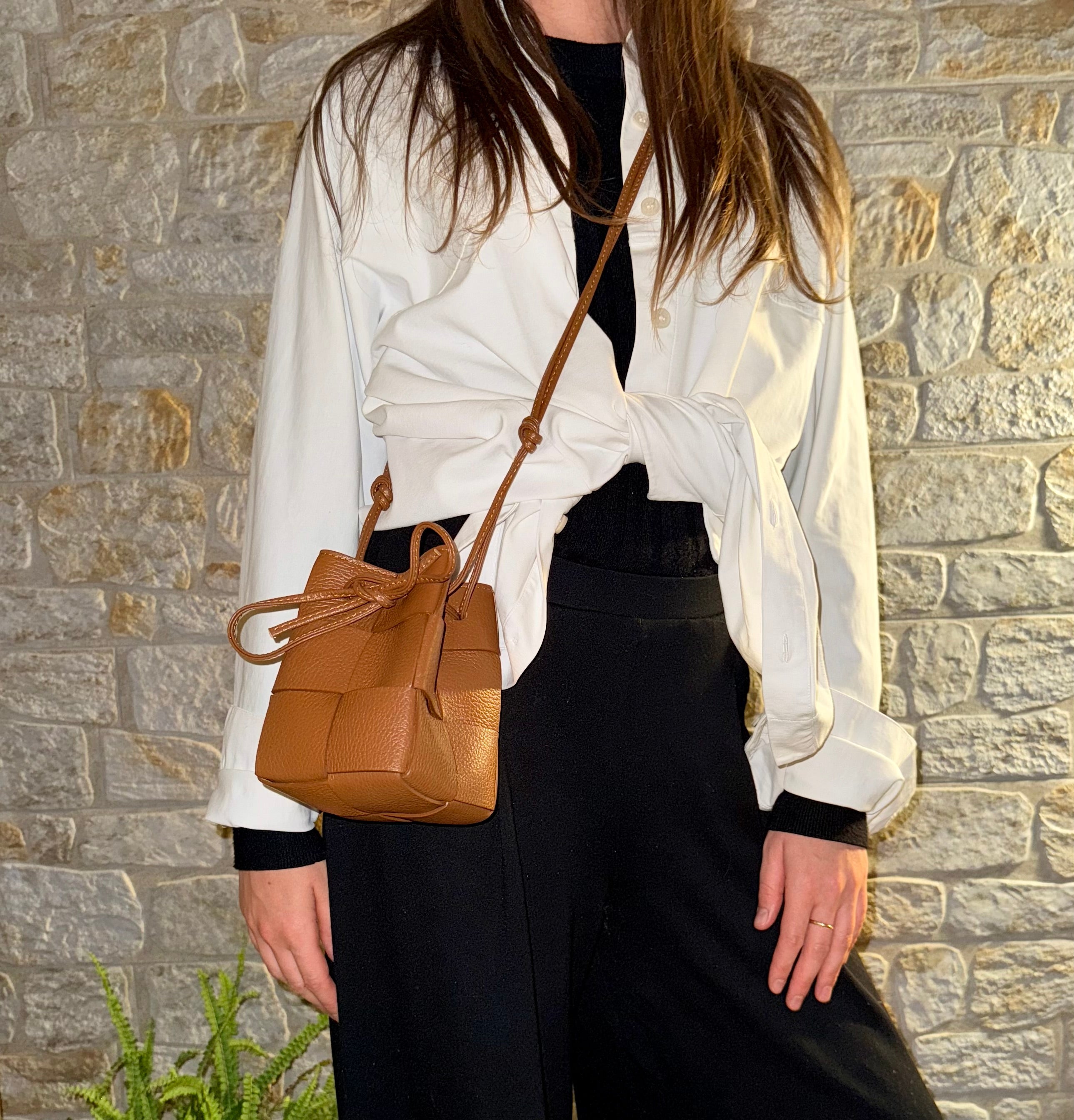 Emi - Handmade Drawstring Woven Crossbody Bag