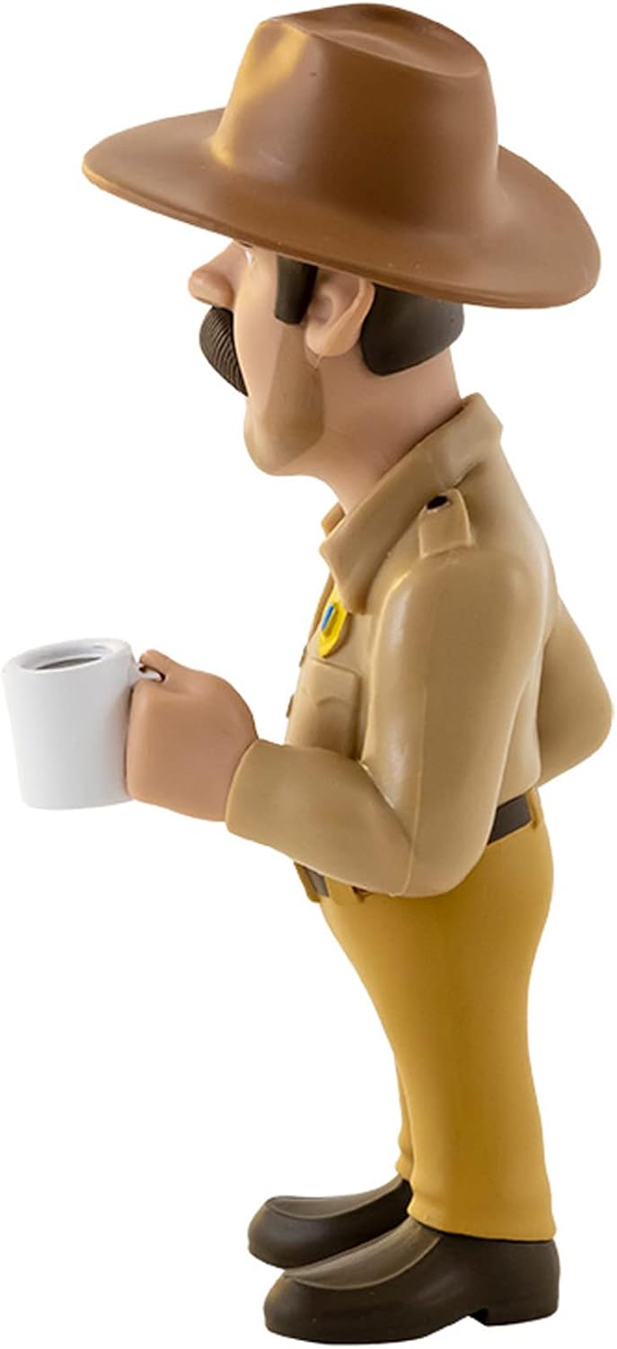 Minix: Netflix Stranger Things Hopper (TV Series 104) 12cm Figure Statue