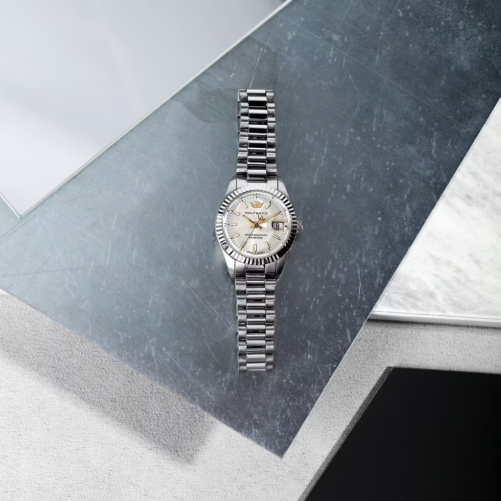 Philip Watch Caribe Urban Women – Elegance in compact size R8253597651