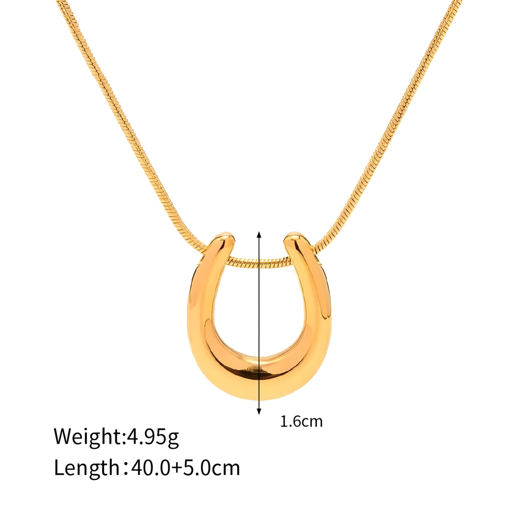 Collana a ferro di cavallo