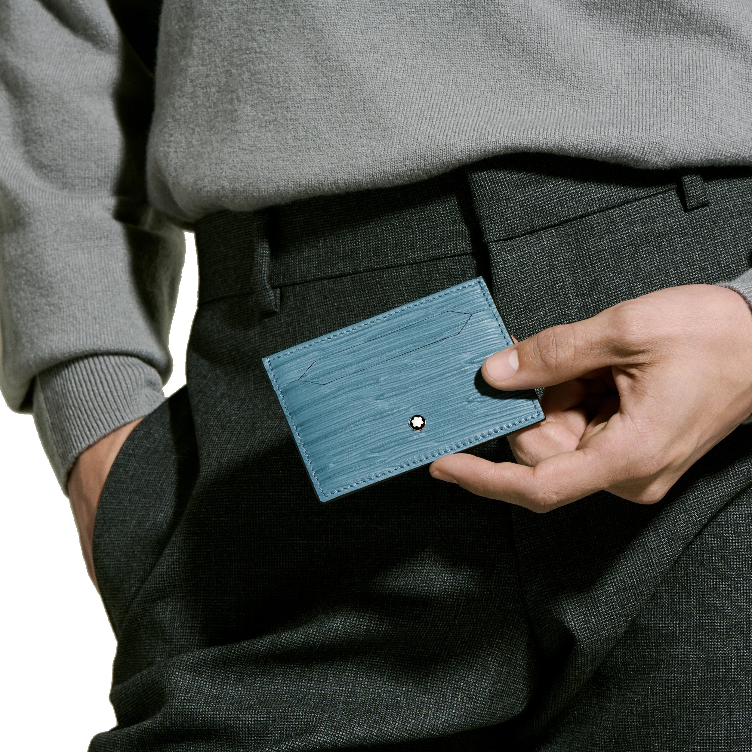 Montblanc 5-Compartment Card Holder 4810 Smoked Blue 199349