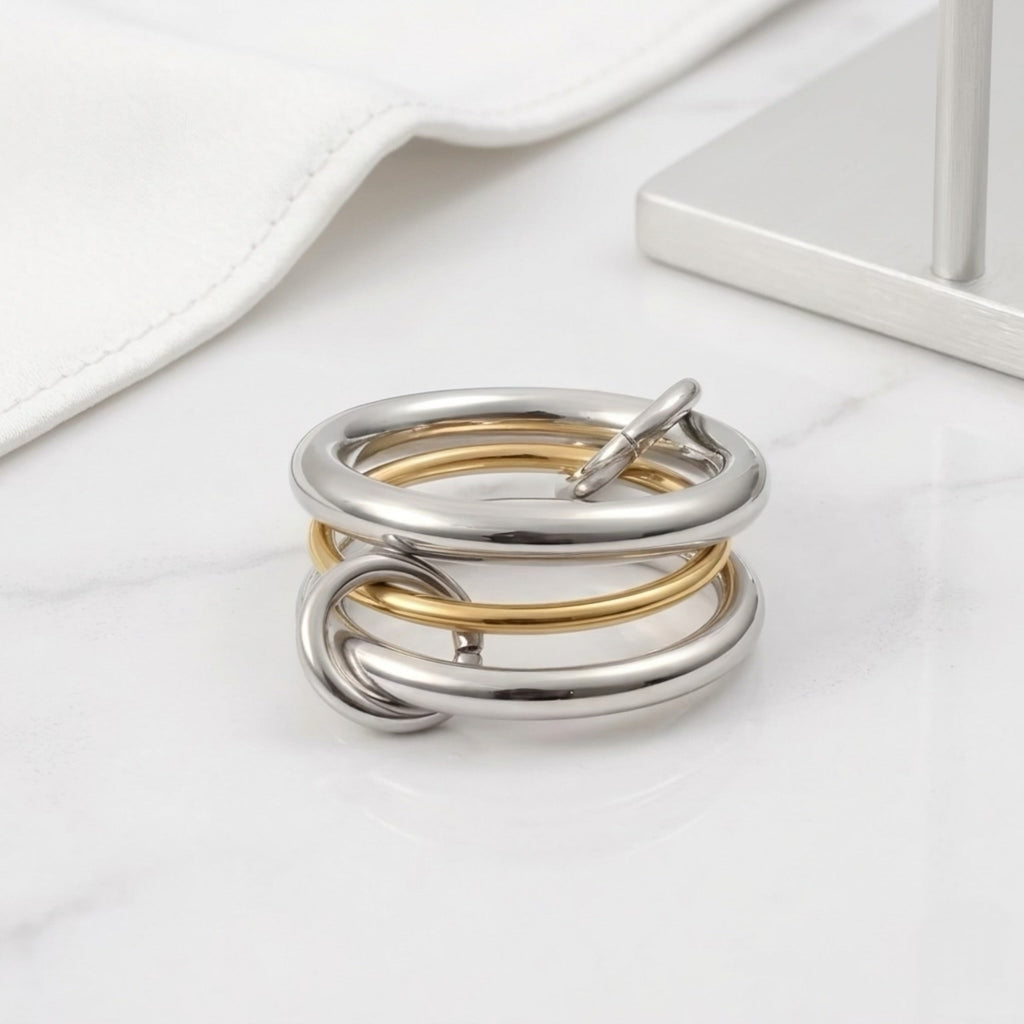 Octaviana Ring
