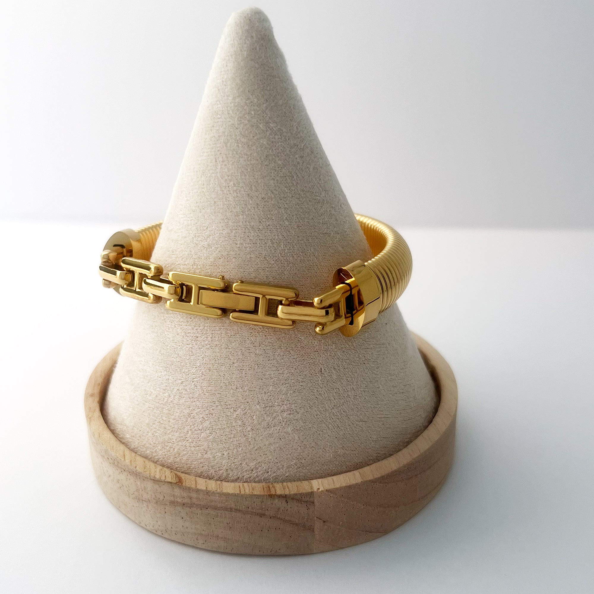 Almond Bracelet