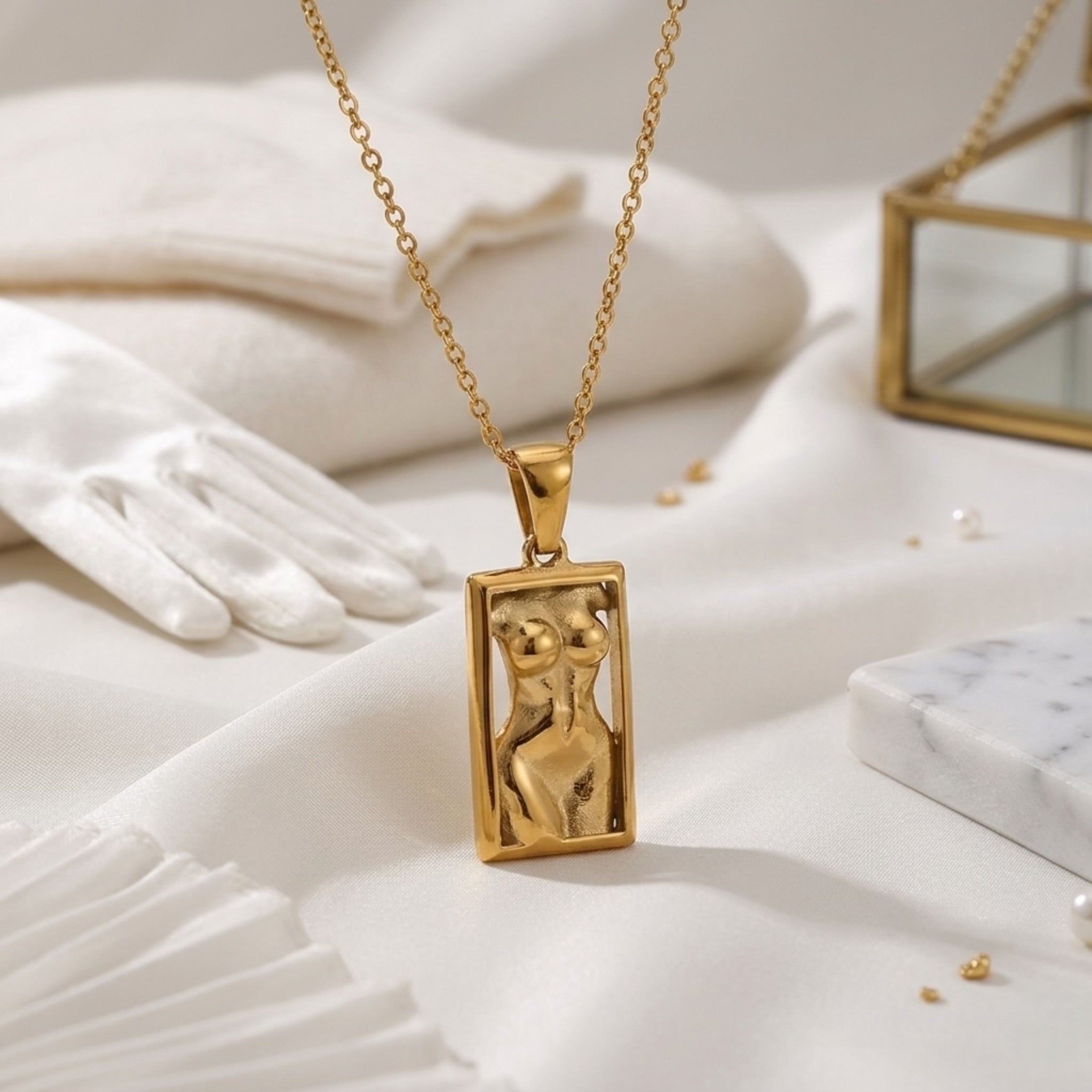 Romanesque Necklace