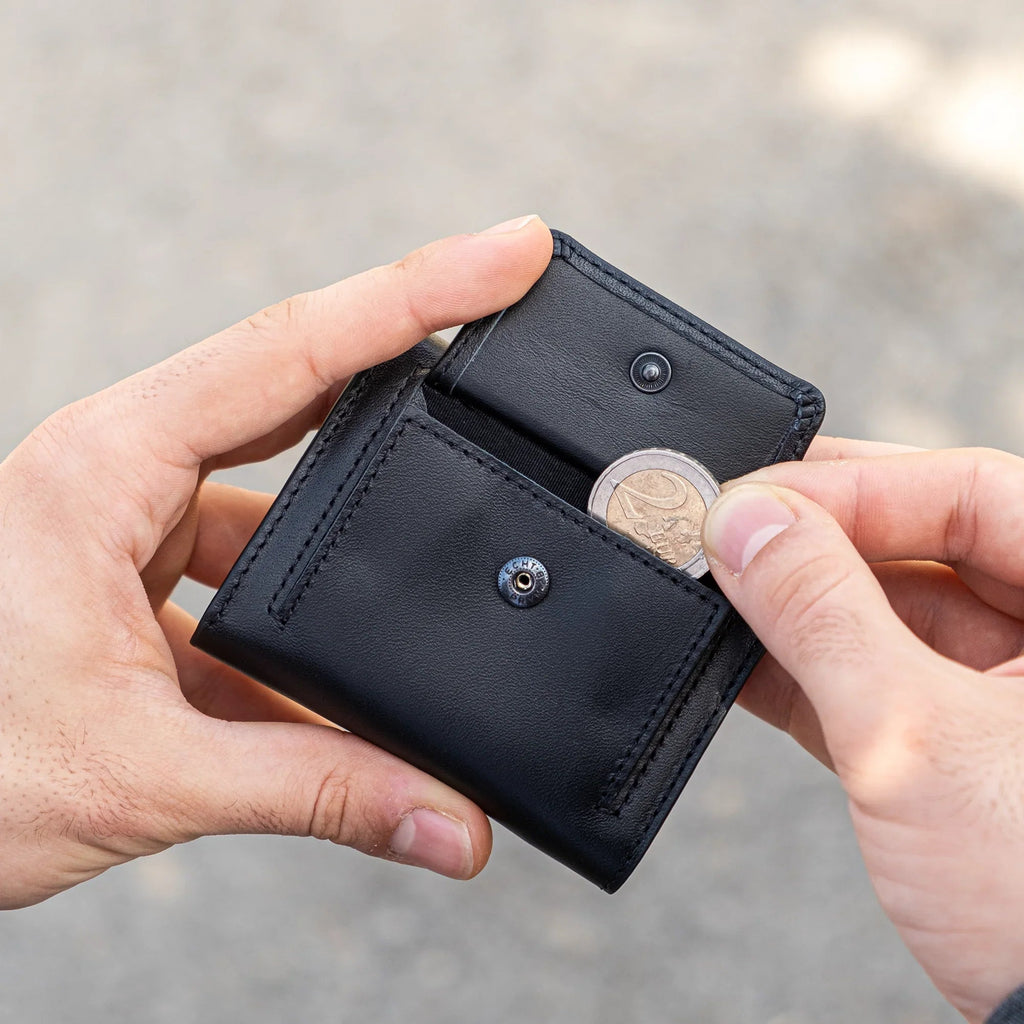 KLIK Classic with XL Coin Pocket Mirum Black