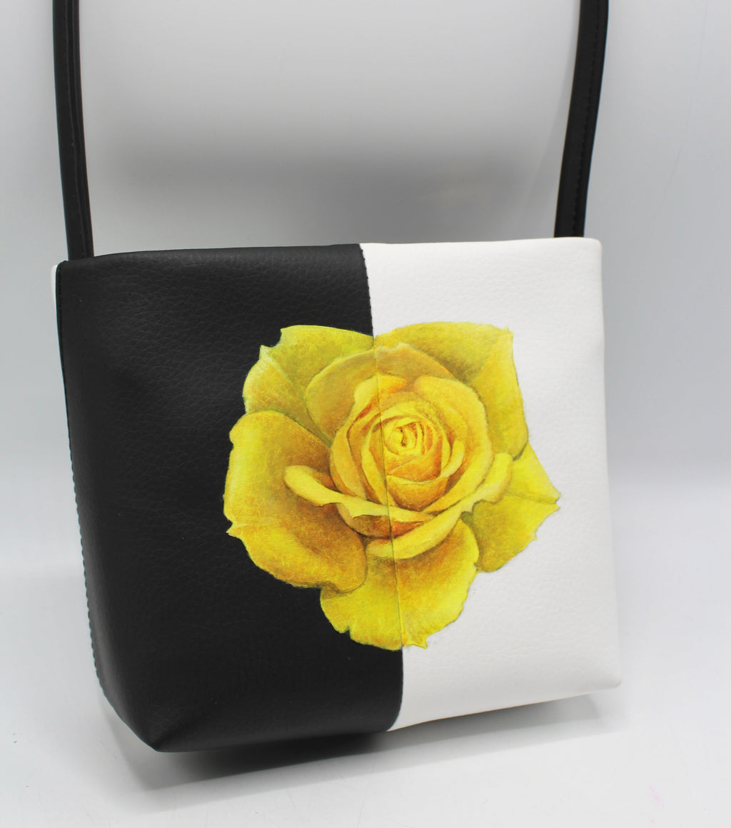 Aria - Borsa a Rosa Dipinta a Mano in Pelle di Mela Sostenibile