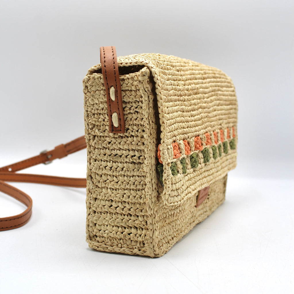 Zera - Borsa Messenger Fatta a Mano in Raffia Naturale Verde Pastello e Ambra