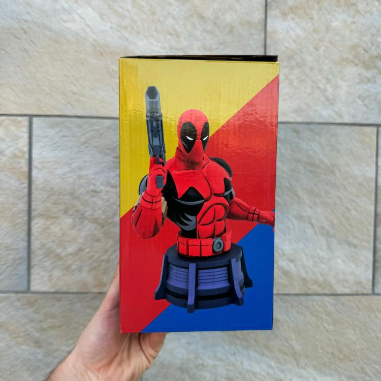 DIAMOND SELECT TOYS X-MEN MARVEL ANIMATED - DEADPOOL BUST FIGURE LIMITED EDITION