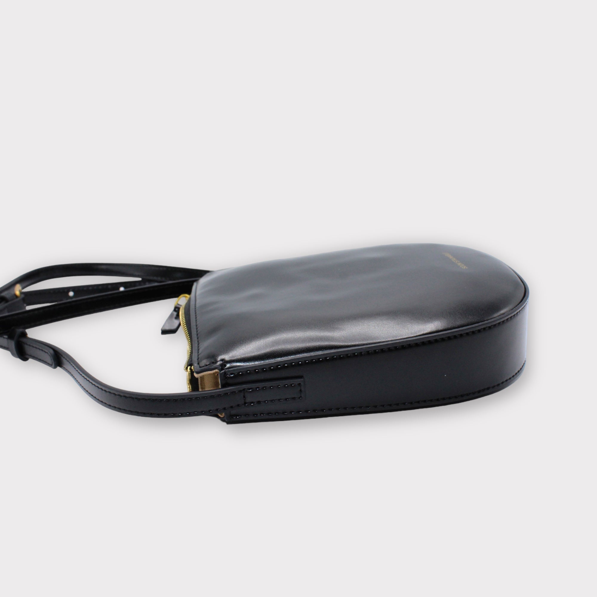 Eva - Apple Leather Strap Bag Black