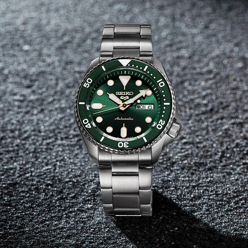 Seiko 5 Sports SRPD63K1 – Automatic, Swiss Made Style, Green, 42.5mm Case