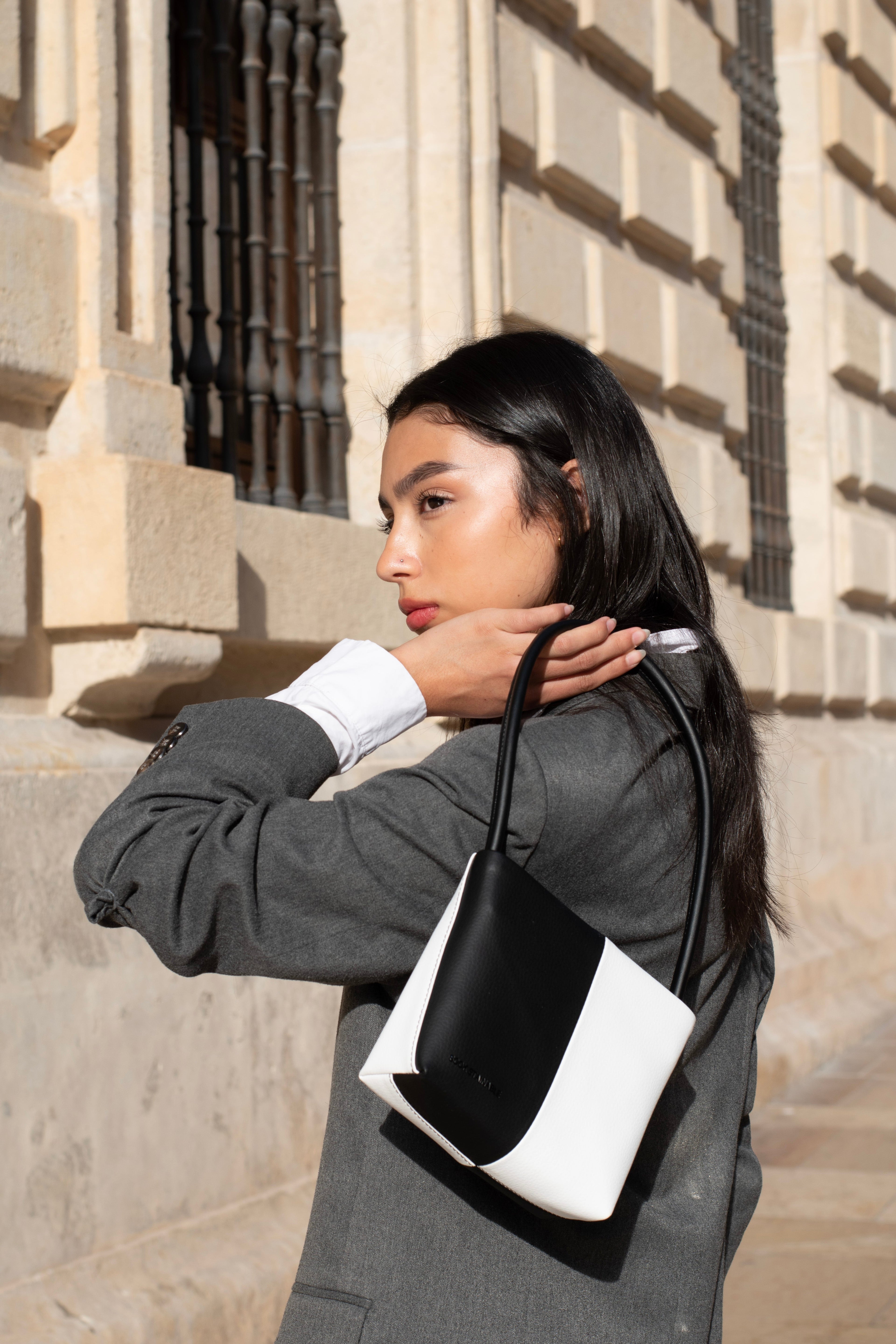 Aria - Apple Leather Midi Shoulder Bag Black & White