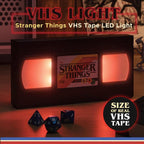 Paladone Stranger Things Vhs Logo Light Lampada Da Tavolo Merchandise Ufficiale