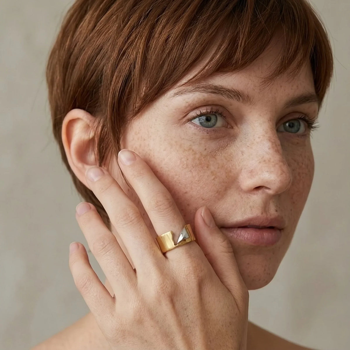 Charlotte Ring
