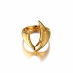 Clarissa Ring
