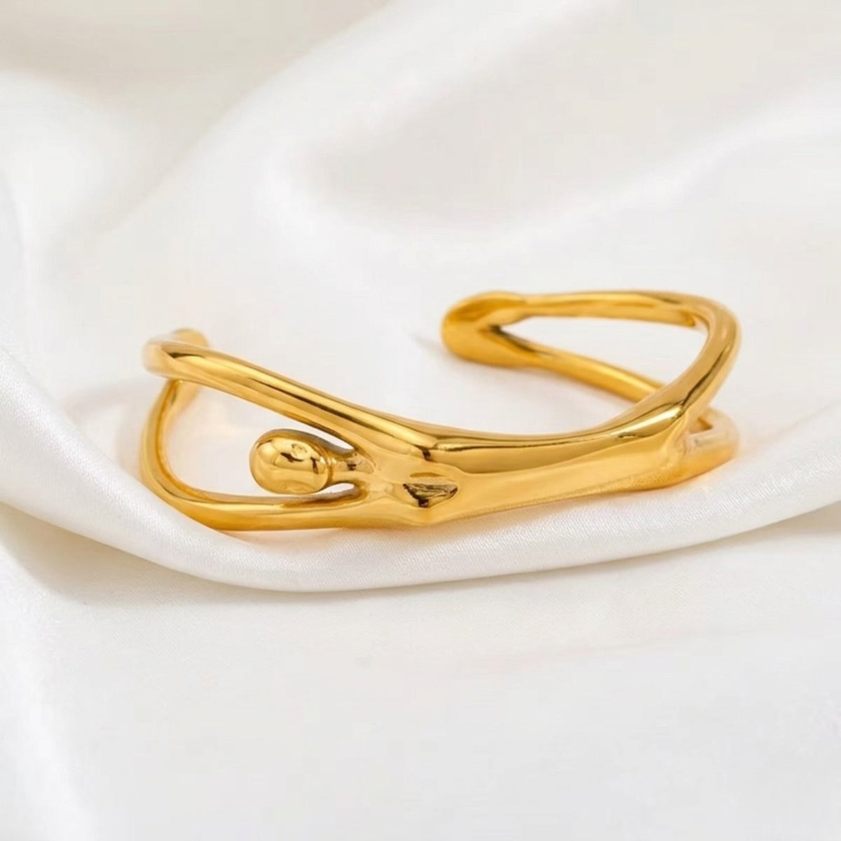 Devika Bracelet