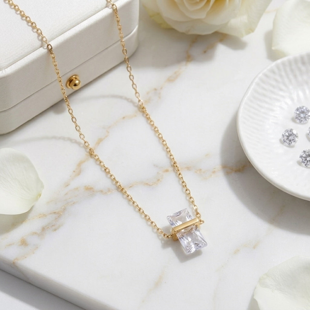 Glinka Necklace
