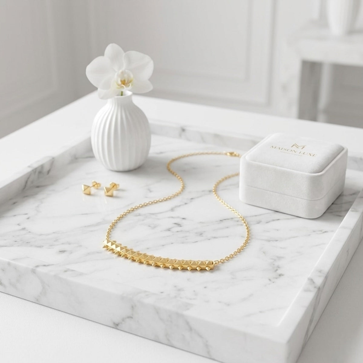 Isla Necklace