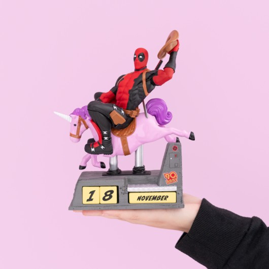 Marvel Deadpool Pony Perpetual 3D Desk Calendar Figure Gadget Statue 21Cm
