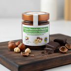Hazelnut and dark chocolate spread with no added sugar