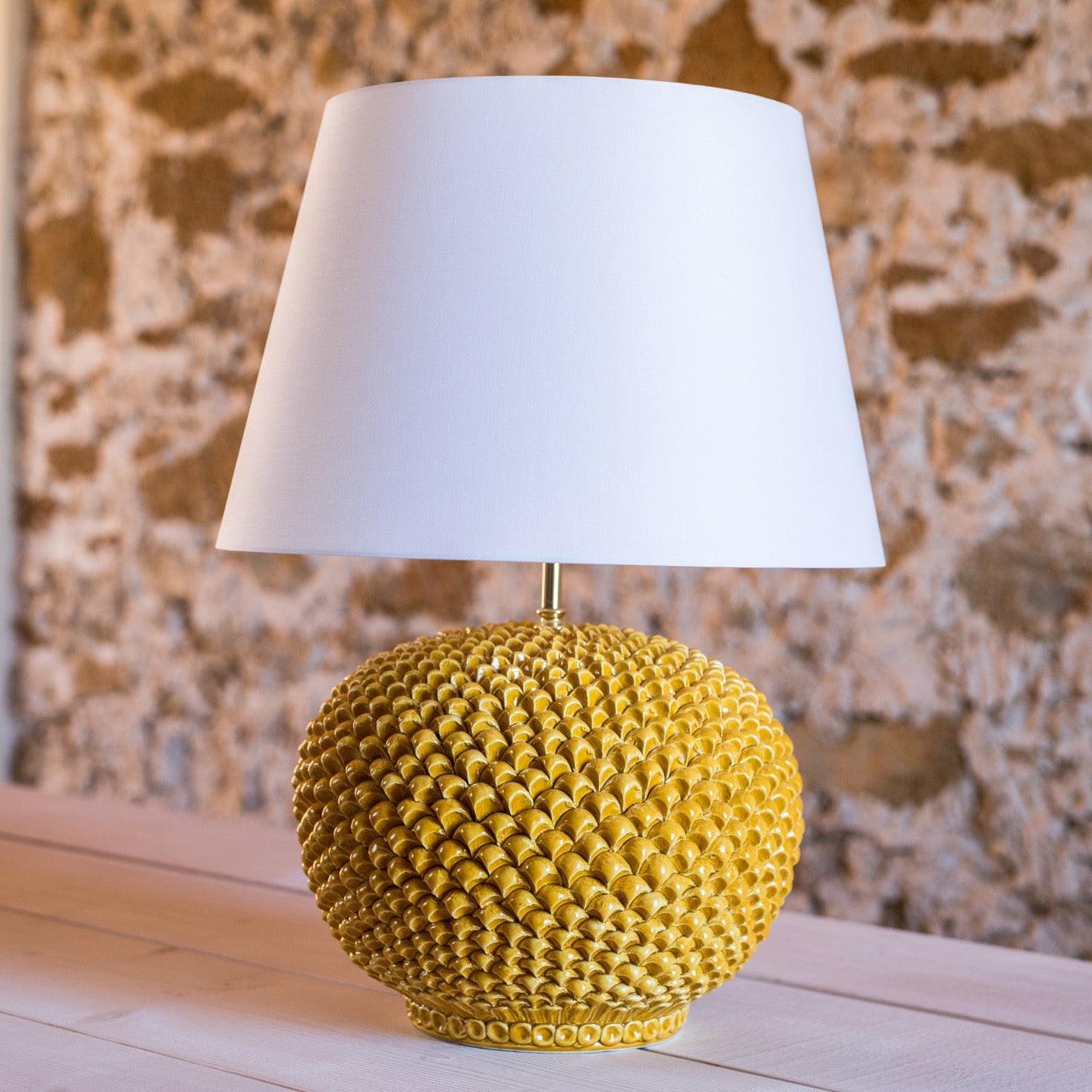 Lume a Palla Pigna in Ceramica di Caltagirone — Senape