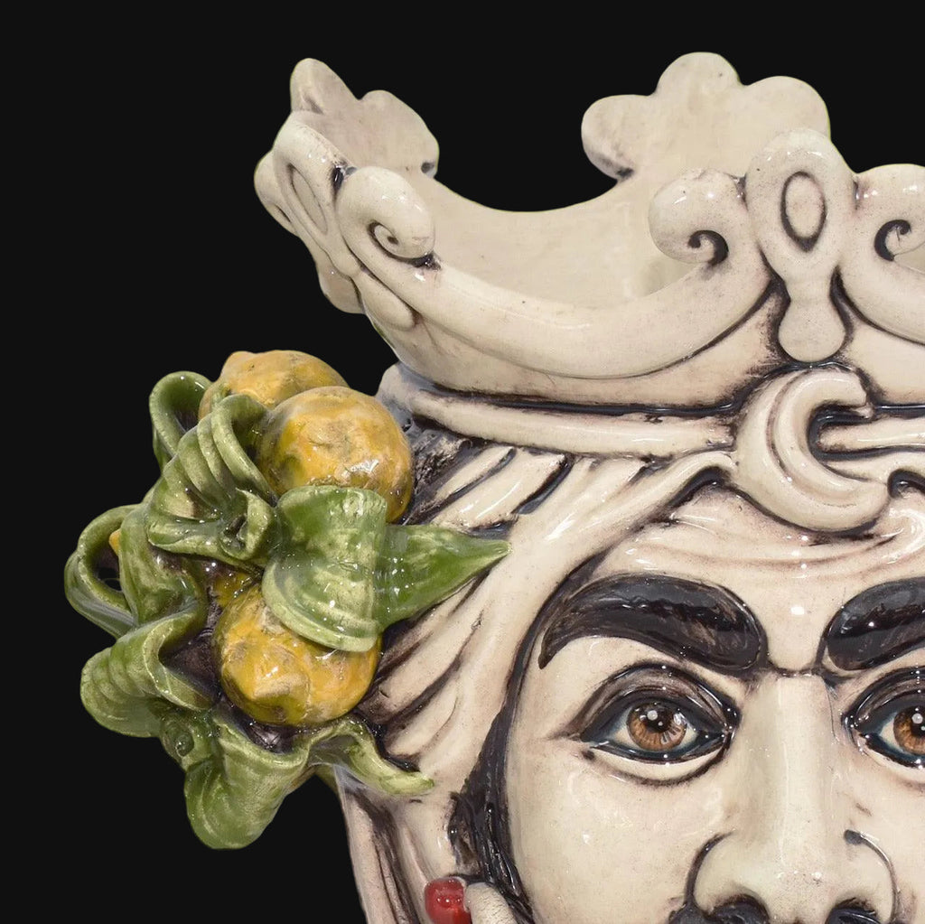 Testa h 25 with yellow Sicilian lemons in mother-of-pearl man