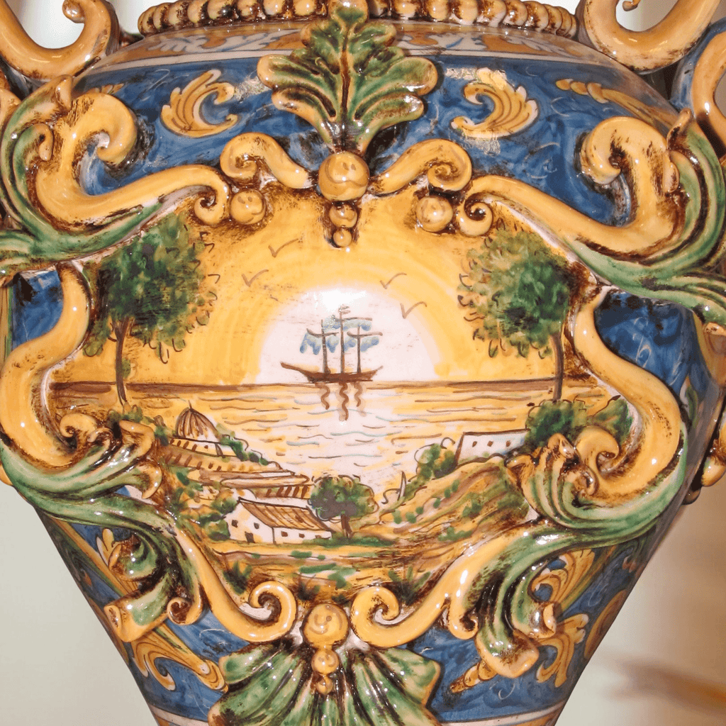 Vaso Anfora in Ceramica di Caltagirone h 40 cm — Greca a Rilievo, Ornato Calatino con Veliero