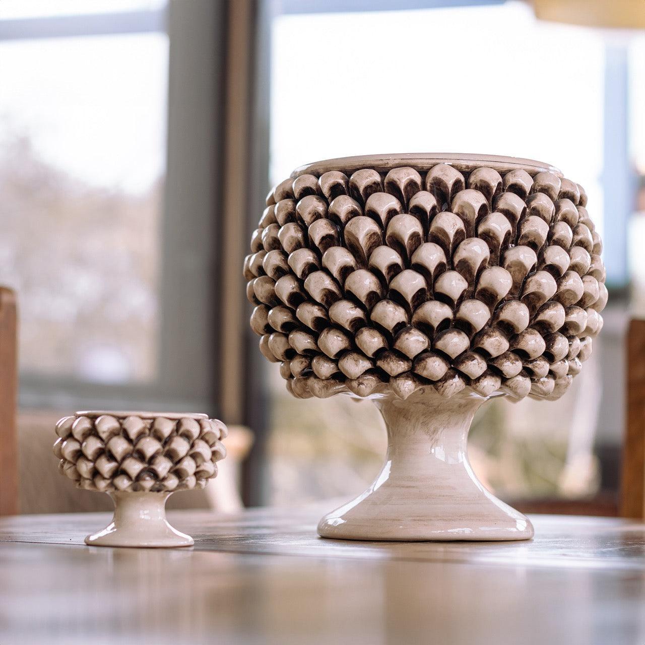 Vaso Mezza Pigna in Ceramica di Caltagirone — Madreperla Antichizzato