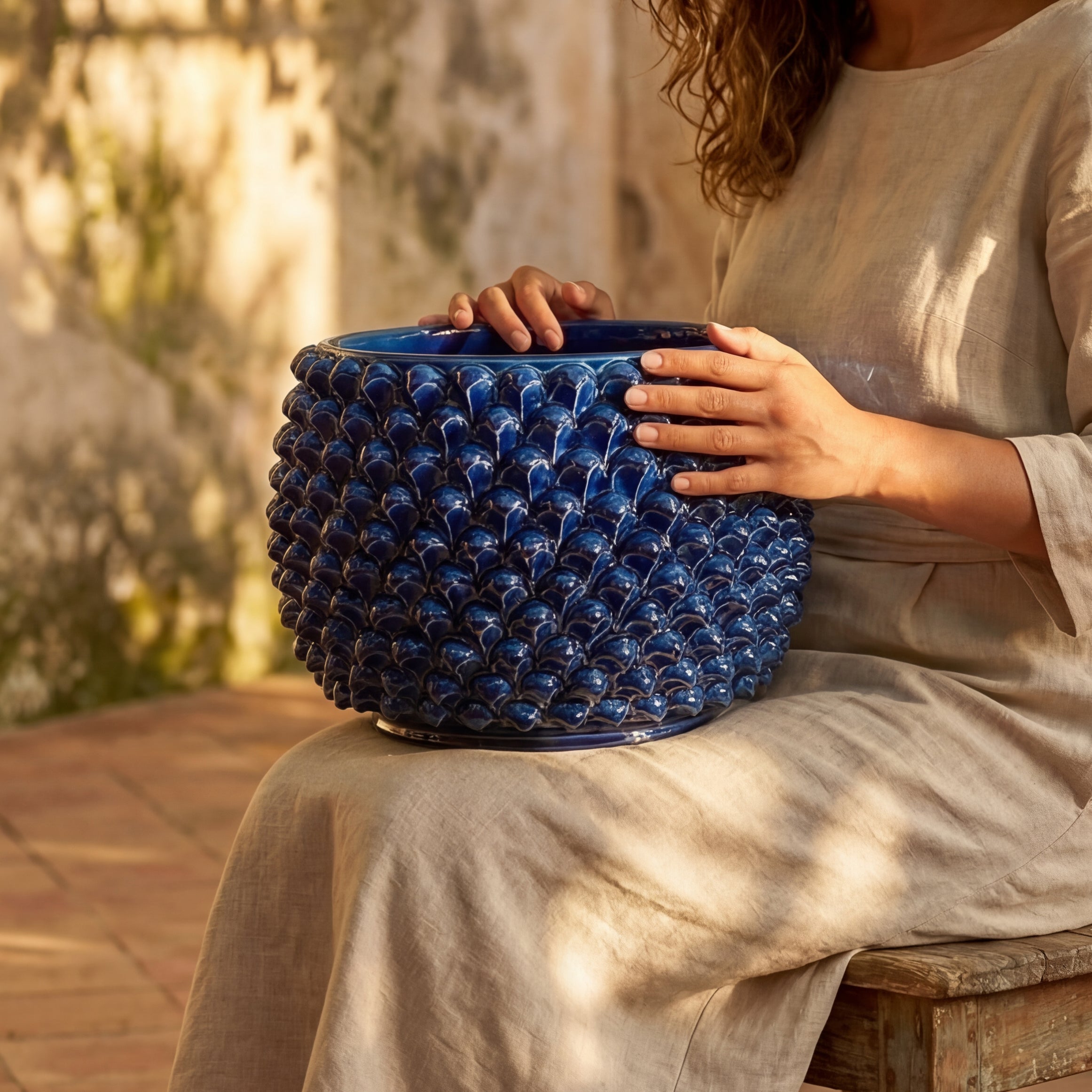 Half-pineapple vase with stand, intense blue, Caltagirone ceramic