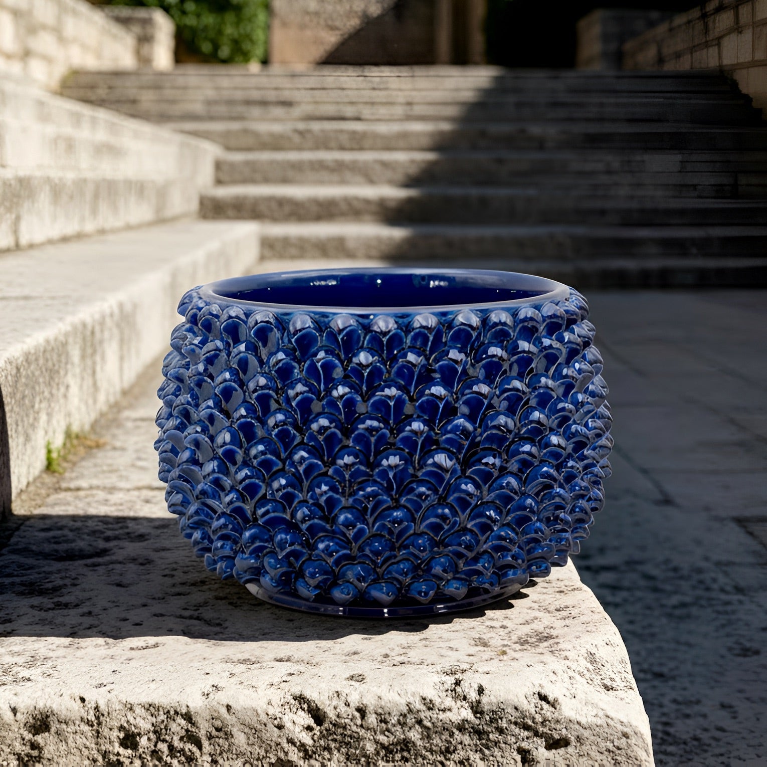 Half-pineapple vase with stand, intense blue, Caltagirone ceramic