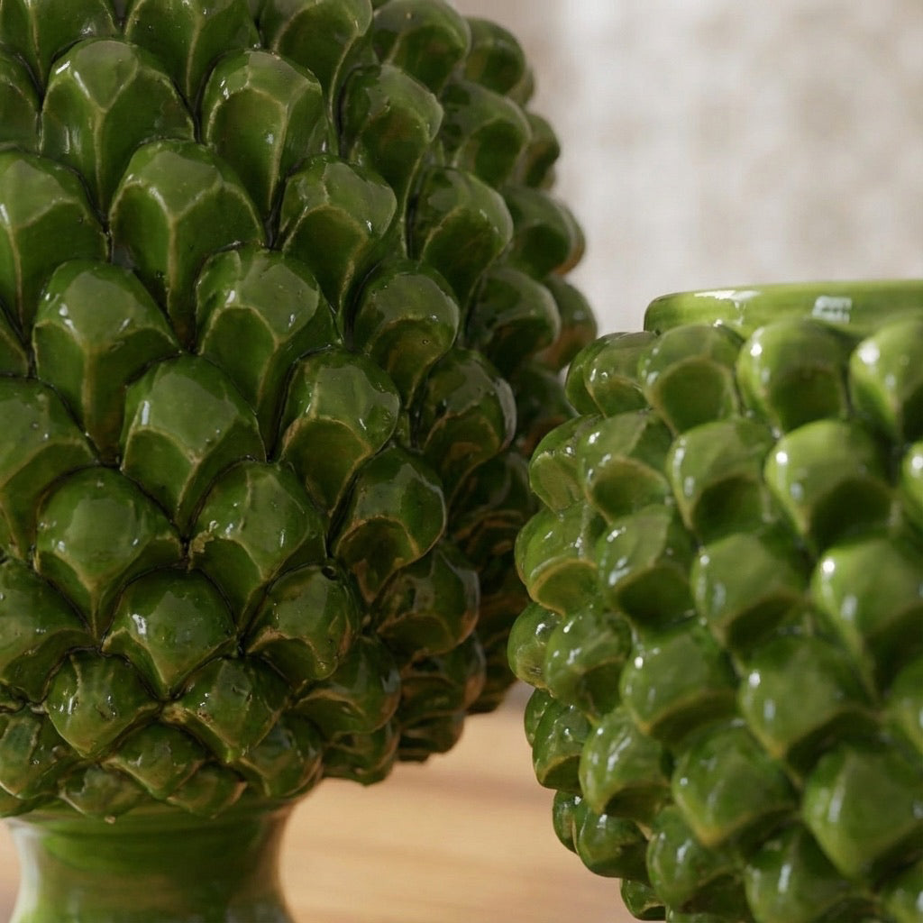 Vaso Mezza Pigna in Ceramica di Caltagirone — Verde Foglia