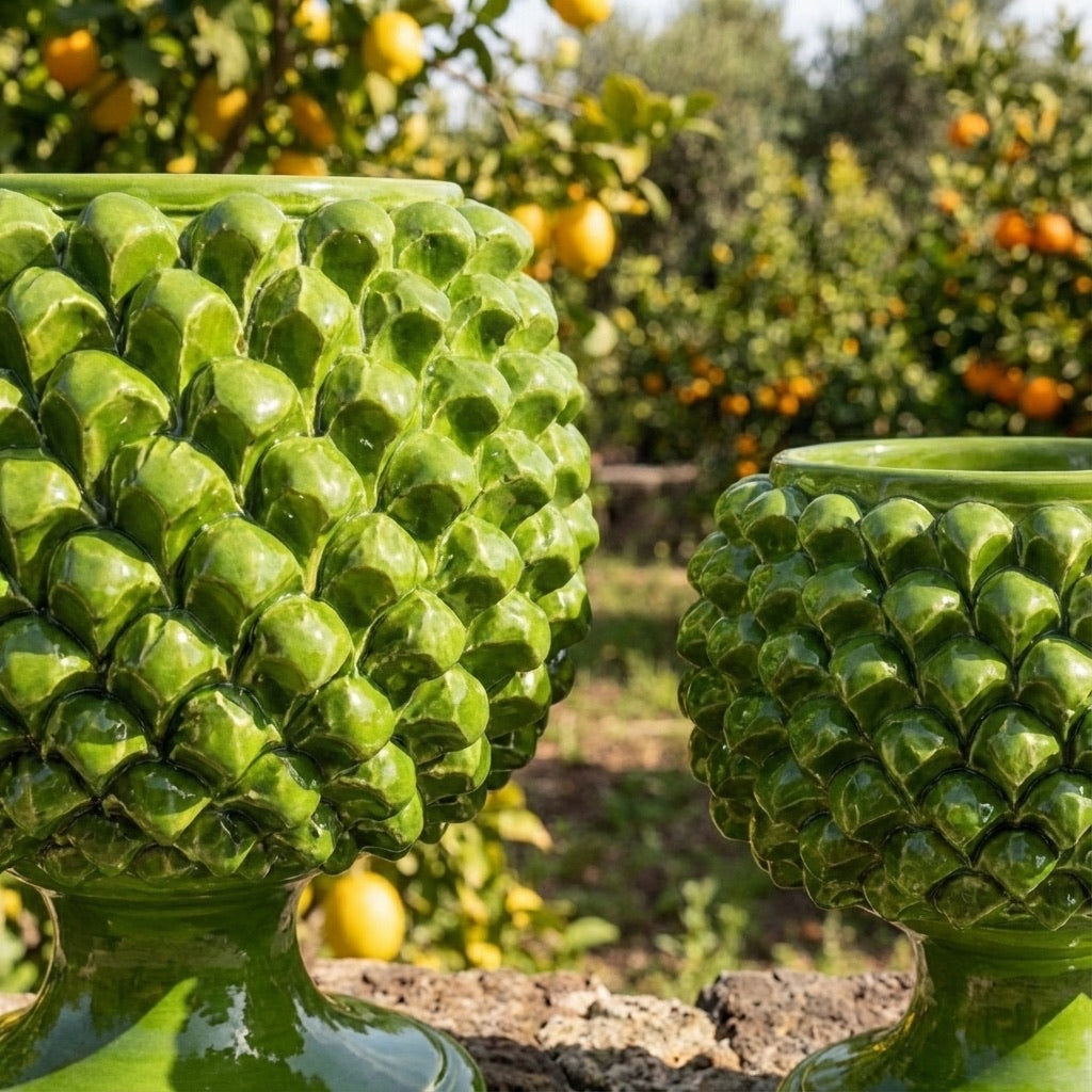 Vaso Mezza Pigna in Ceramica di Caltagirone — Verde Foglia