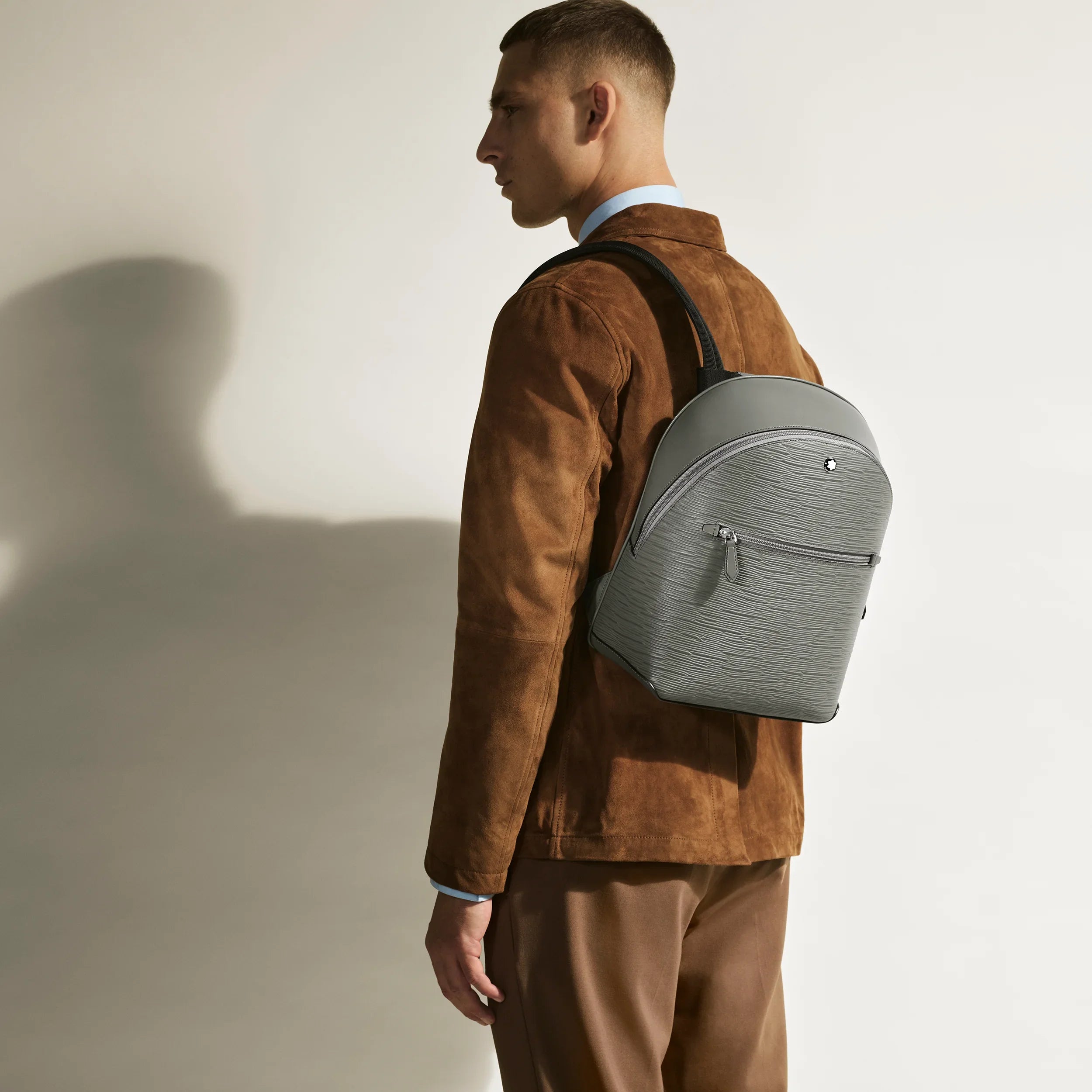 Montblanc mini 4810 backpack medium grey 199326
